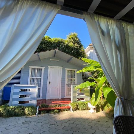 Эко Домики У Моря В Гаграх Gagra Exterior foto